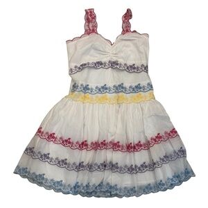 Marlo. Sasha Lace Sleeveless Embroidered Dress